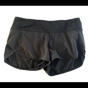 Lululemon Speed Up Shorts 2.5”